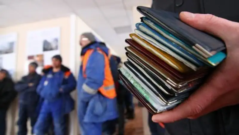 Более тысячи иностранцев-нарушителей выдворены из страны за три дня