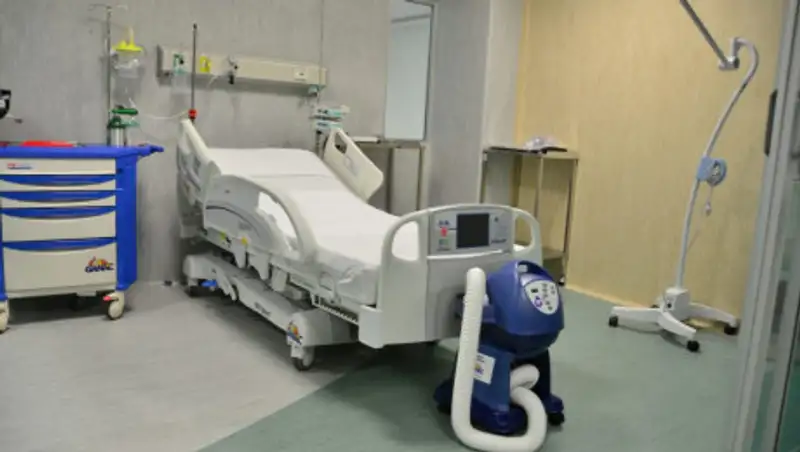 87-летнуюю пациентку вылечили от коронавируса в Алматы