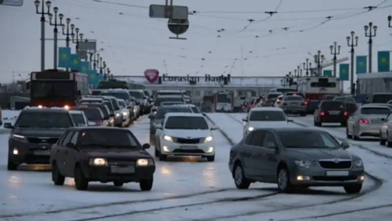 Коммунальные службы извиняются за транспортный коллапс в Усть-Каменогорске