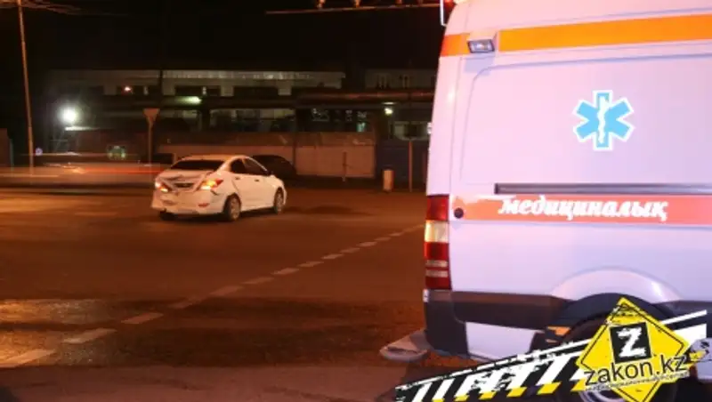 В Алматы за один вечер по вине пьяных водителей произошло сразу три ДТП