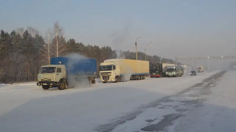 Почти все дороги республиканского значения в Казахстане открыты