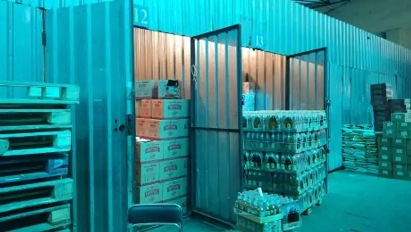 В Алматы обнаружили склад с нелегальным алкоголем