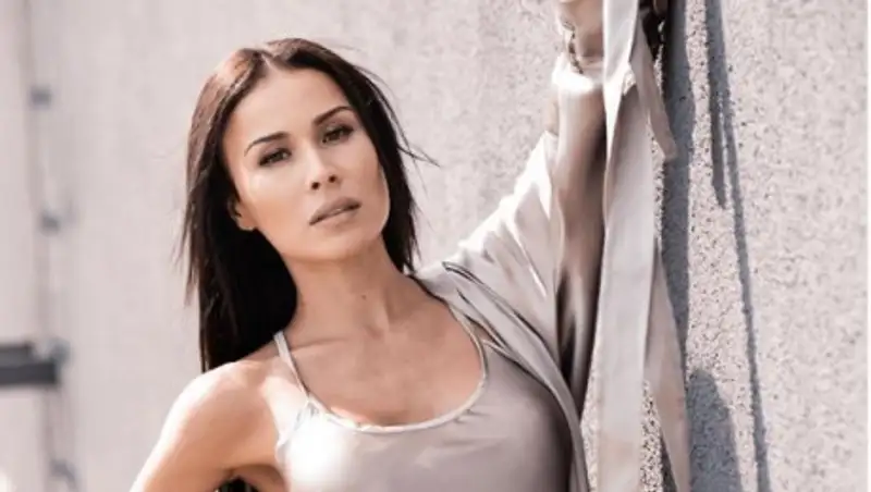 Луина без макияжа восхитила поклонников красивым голосом