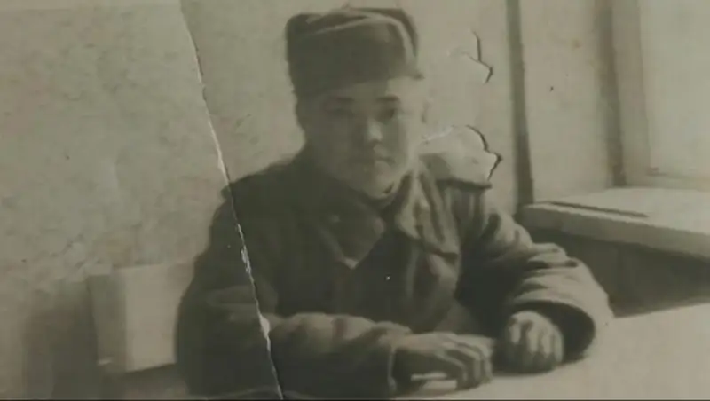 Низкий поклон и глубокая благодарность нашему отцу-фронтовику, панфиловцу Джаканову Токбаю