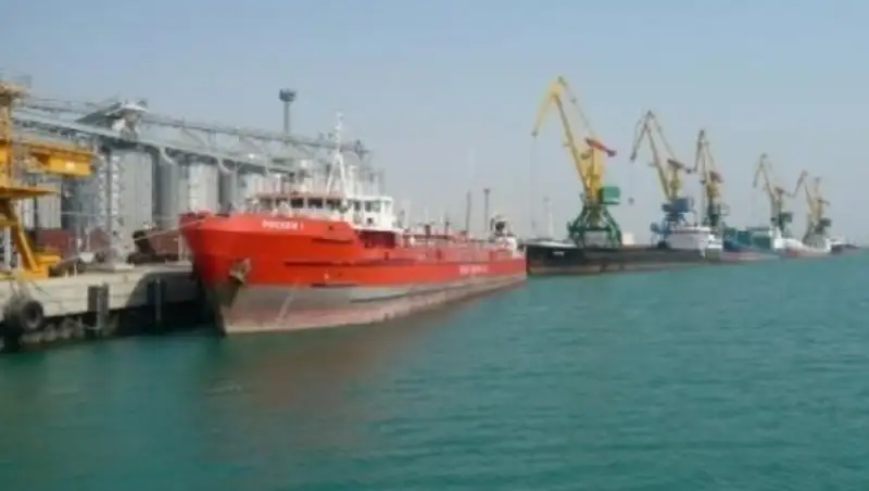 Расширение морпорта Актау идет полным ходом
