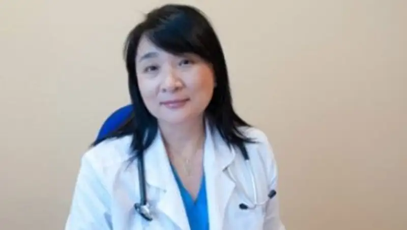 Кризисные центры Казахстана сохранили 50% семей - Бекбосынова