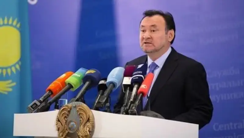 Мухтара Кул-Мухаммеда зарегистрировали депутатом Сената