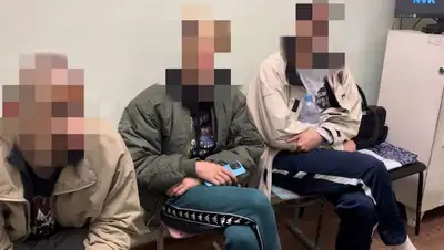 Подравшихся в Уральске россиян выдворят из Казахстана , фото - Новости Zakon.kz от 03.10.2022 18:52