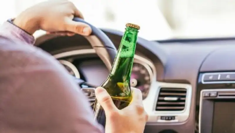 В ЮКО за пьяную езду уволили госслужащего