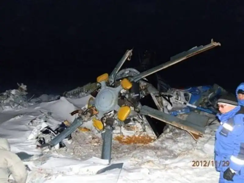 Найдены тела всех погибших в результате крушения вертолета МИ-829(фото с места крушения), фото - Новости Zakon.kz от 30.11.2012 15:10
