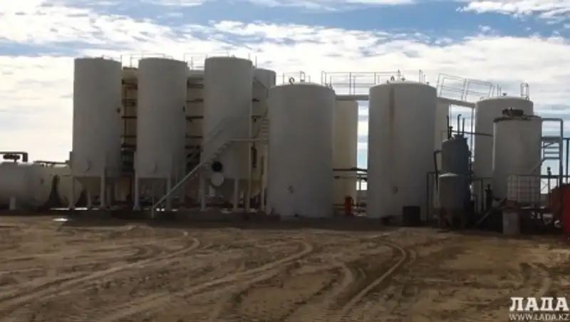 В Мангистау выявлен незаконный мини-завод по переработке нефти