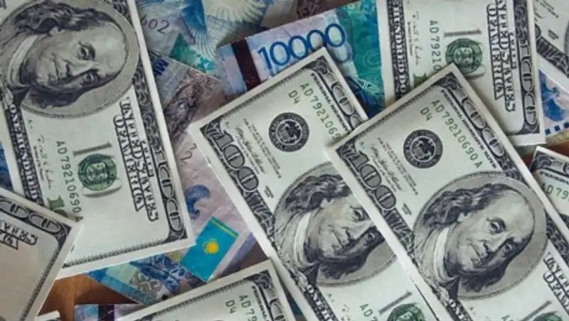 Курсы валют: доллар снова растет