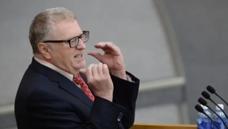 Жириновский предложил убрать из гимна РФ слова о братских народах