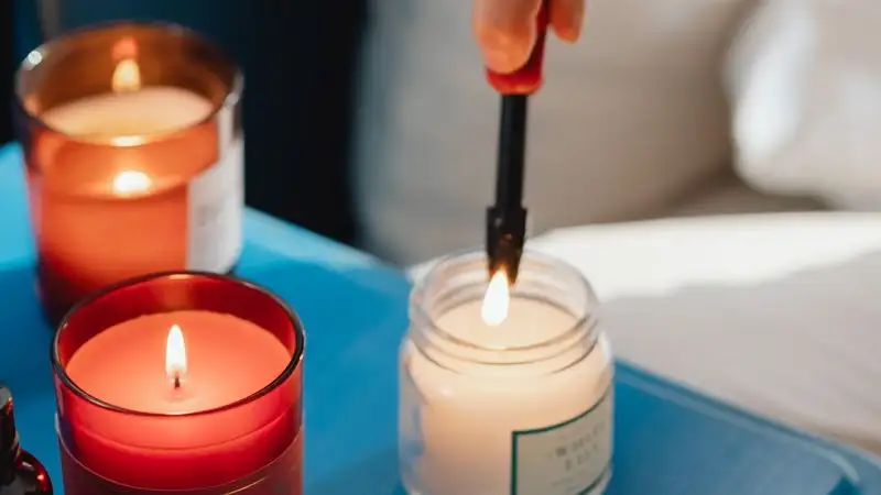 Названа опасность ароматических свечей для дома