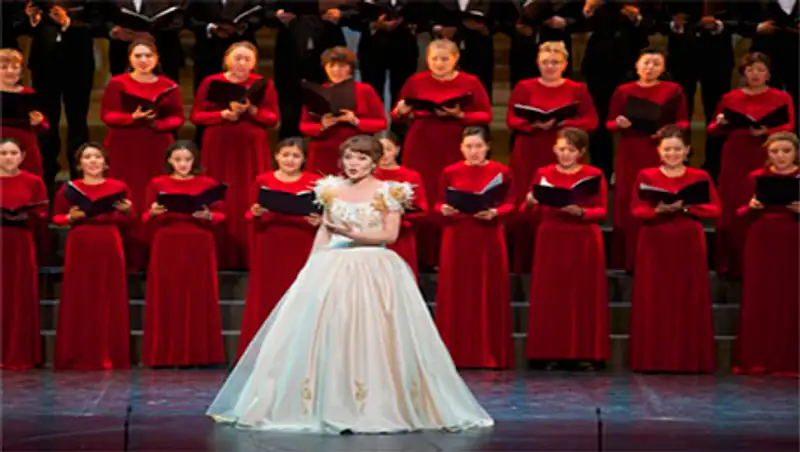 Подарок любимым женщинам приготовили ведущие солисты Театра «Астана Опера»