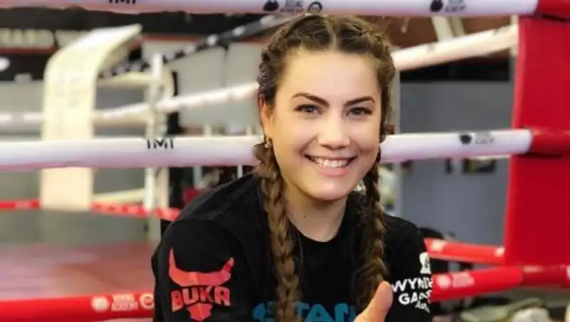 Казахстанка Фируза Шарипова готова выйти на ринг в Алматы