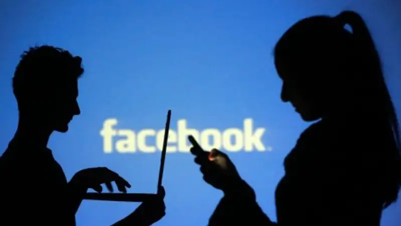 В сети вспомнили не существовавшие в 2007 году слова и фразы