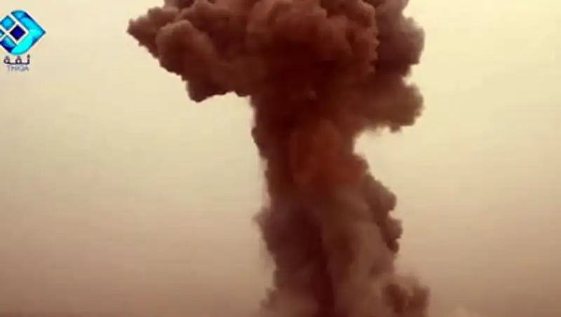 Опубликовано видео подрыва здания смертником «Джабхат ан-Нусры»