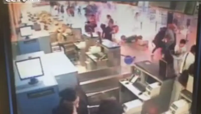 Взрыв в аэропорту Шанхая мог произойти из-за самодельной взрывчатки