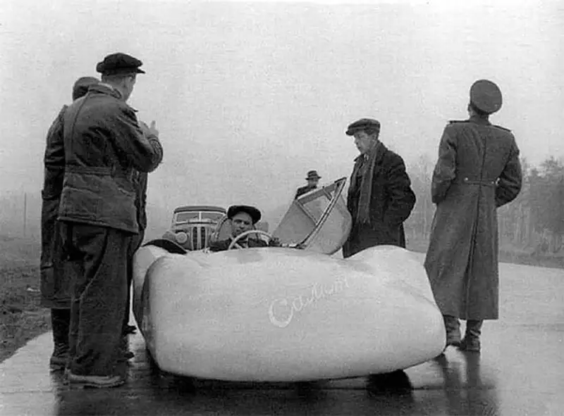 Интересные факты о легендарном «Москвиче» Интересные факты о легендарном «Москвиче», фото - Новости Zakon.kz от 06.11.2013 21:36