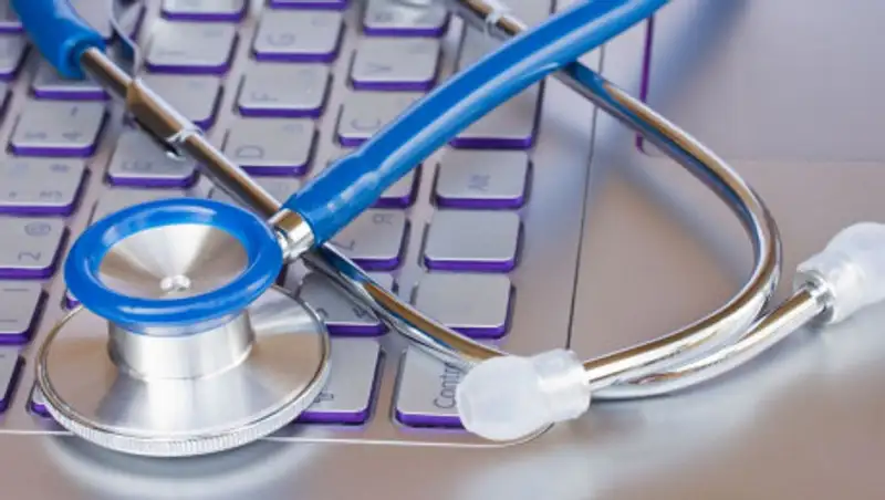 В Казахстане предлагают ввести обязательную страховку деятельности медработников