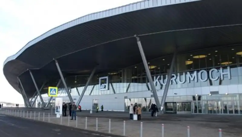 Самолет совершил вынужденную посадку в Самаре из-за ухудшения здоровья казахстанской спортсменки