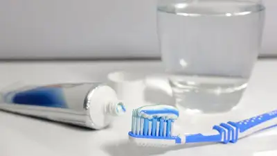 Стоматолог перечислил топ-6 ошибок при чистке зубов, фото - Новости Zakon.kz от 06.07.2023 09:30