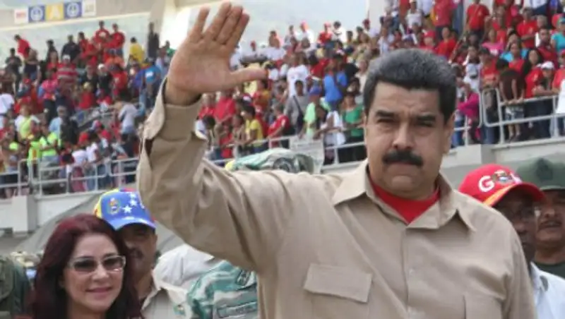 Армия Венесуэлы возьмет под контроль морские порты