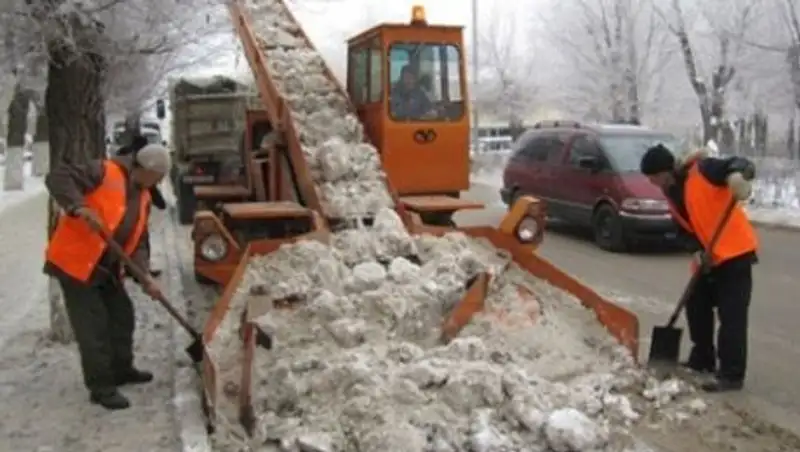 Коммунальные службы Алматы готовы к уборке улиц в зимний период