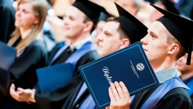 В Казахстане утверждены сроки приема документов на стипендию "Болашак"