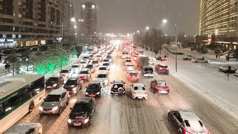 Изменилась схема движения на одном из перекрестков Нур-Султана