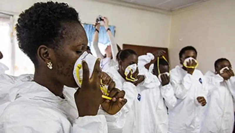 Ученые предрекли лихорадке Эбола долгие годы жизни