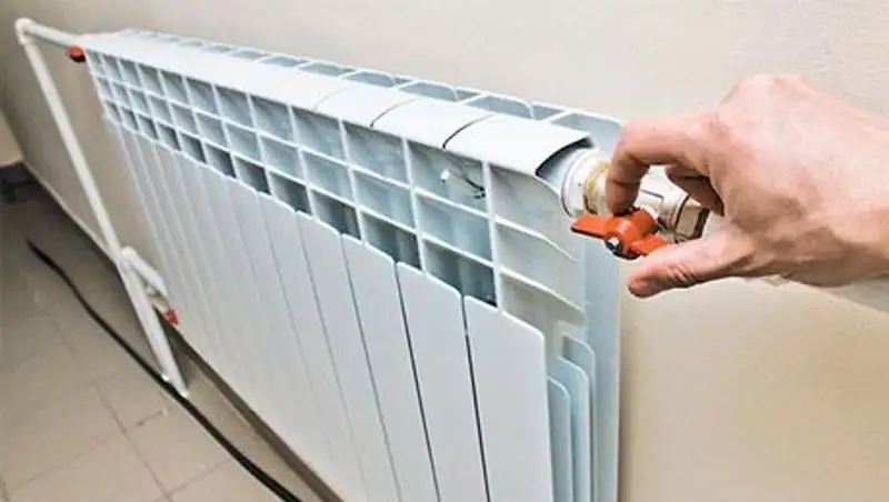 В Кокшетау работает комиссия по проверке теплоснабжения в жилых домах 