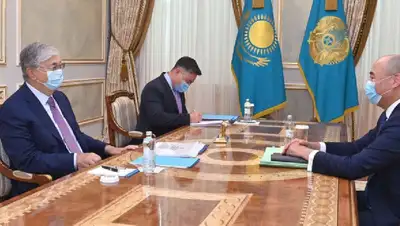Токаев принял главу Байтерека, фото - Новости Zakon.kz от 16.08.2022 19:00