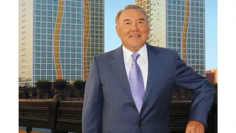 Презентована книга, посвященная роли Елбасы в конституционном строительстве Казахстана