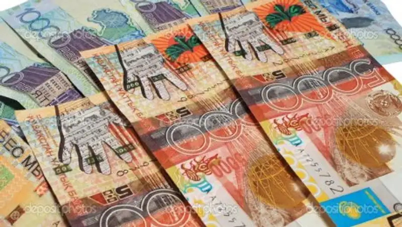 Укрепление тенге приостановилось в начале недели