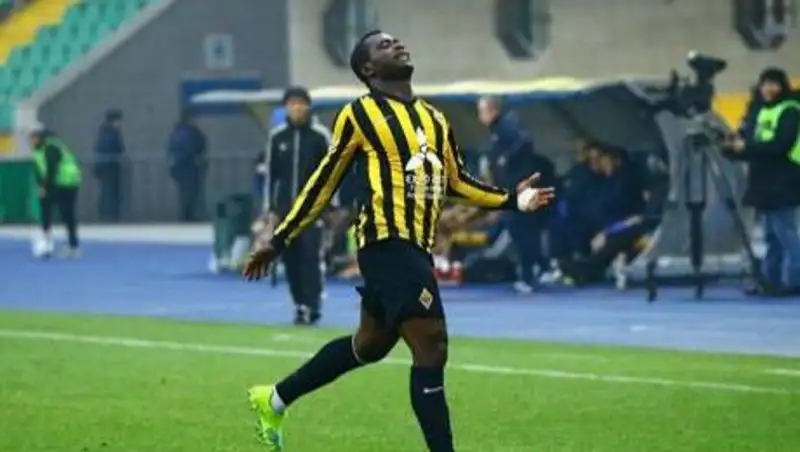 "Украденная" кепка Жерара Гоу выставлена на продажу