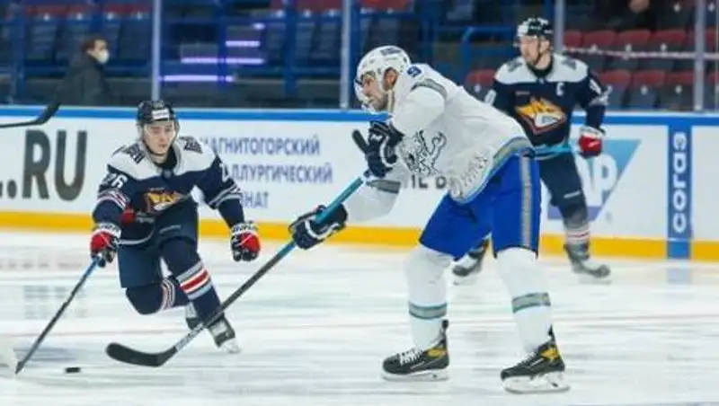 "Барыс" снова проиграл "Магнитке" в матче КХЛ