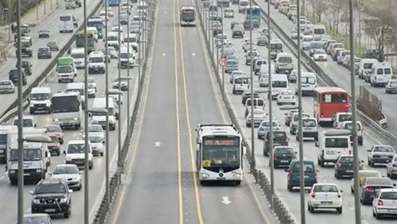 К 2019 году проект БРТ разгрузит пассажиропоток левобережья и правобережья столицы