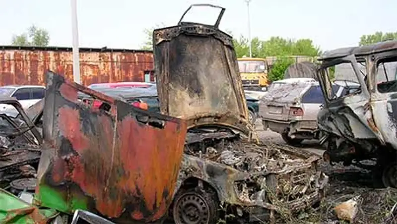 Что делать, если загорелась машина - советы от Zakon.kz