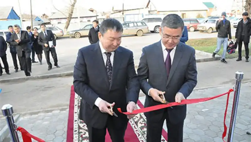 В Кокшетау открылся Центр обслуживания предпринимателей, фото - Новости Zakon.kz от 01.11.2013 16:04