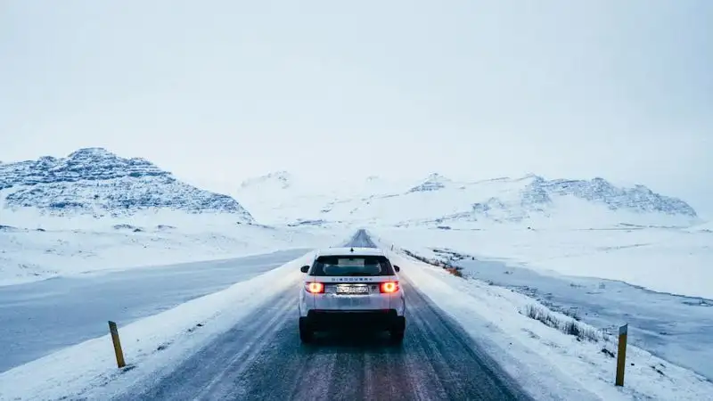 Движение на республиканских трассах временно ограничили в трех областях Казахстана