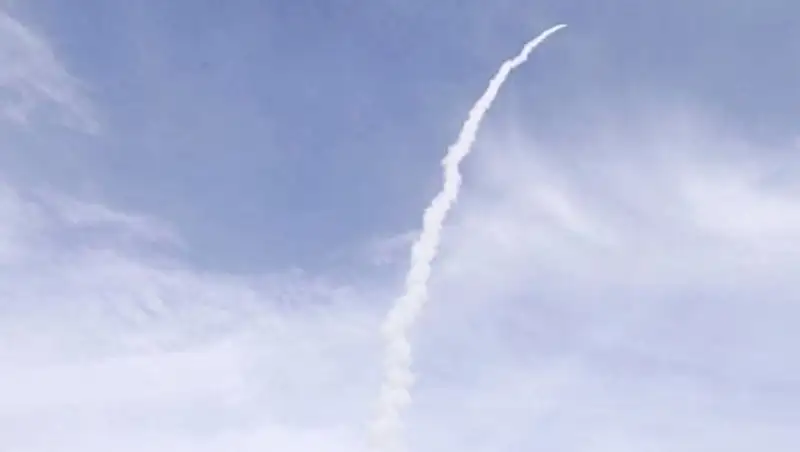 Япония вывела свой спутник на орбиту