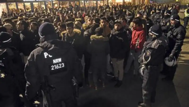 Сотни выходцев из Африки задержаны в Кельне