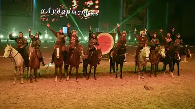 Президенту показали шоу , фото - Новости Zakon.kz от 21.03.2023 20:34