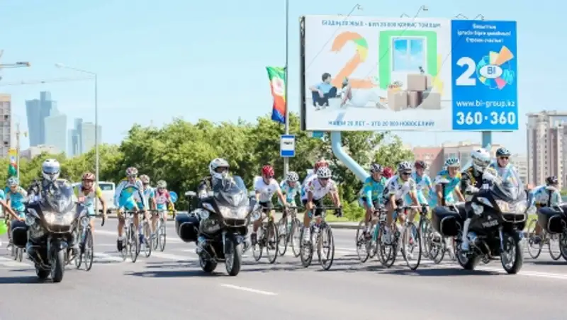 В Астане состоялся массовый велопробег, посвященный 17-летию столицы