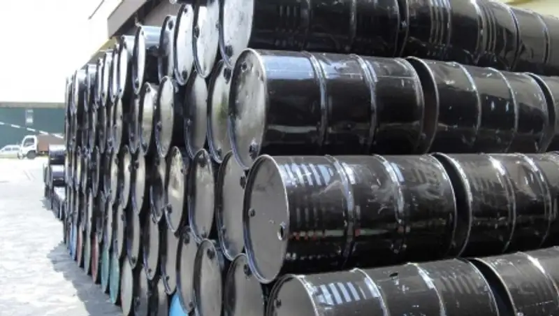 На казахстанско-российской границе задержан казахстанец с тонной ГСМ