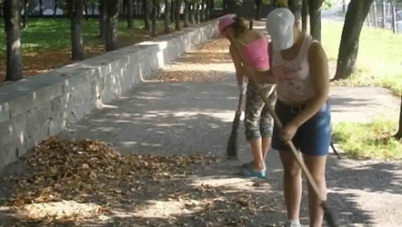 С начала года в общественные работы вовлечены около 55 тыс. казахстанцев