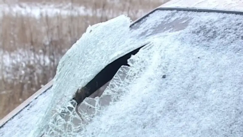 В ЮКО в результате ДТП 3-летний ребенок вылетел из машины и погиб
