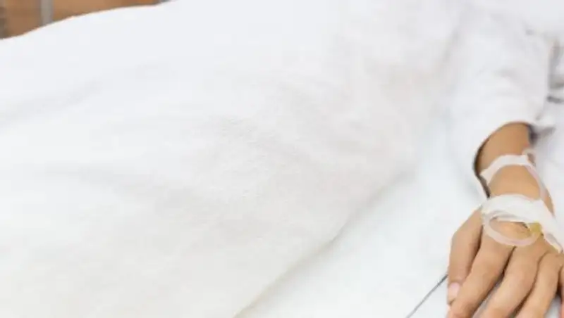 Школьница в Мангистау осталась под железными воротами